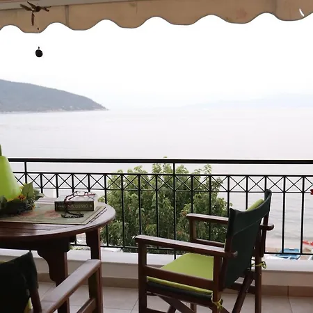 Sea And Sun Apartment Nea Peramos (Macedonia)